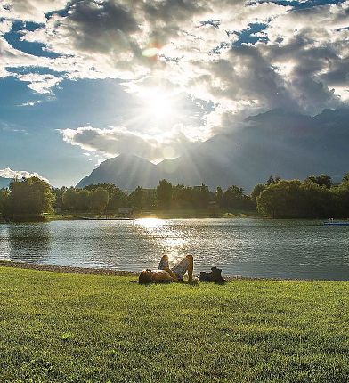 baggersee-innsbruck-seen-rund-um-die-region-schwimmen-innsbruck-tourismus-helga-andreatta-1-3