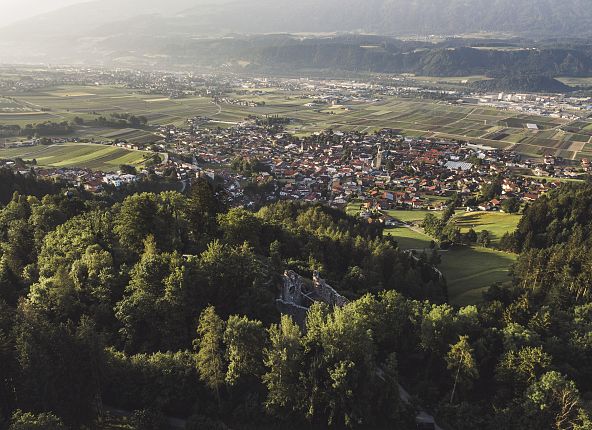 burgruine-thaur-sonnenaufgang-chall-wattens