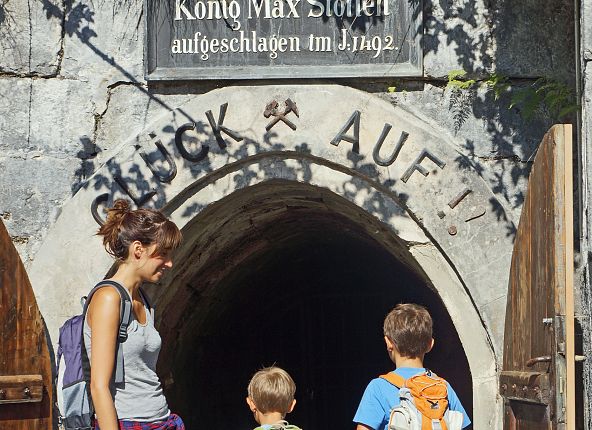 Eingang Kaiser Max Stollen Halltal