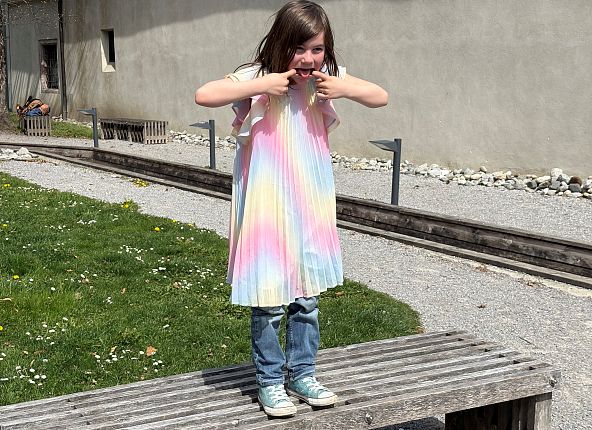 Hofnärrin Thea Kainmüller anlässlich der Schatzsuche durch Hall in Tirol