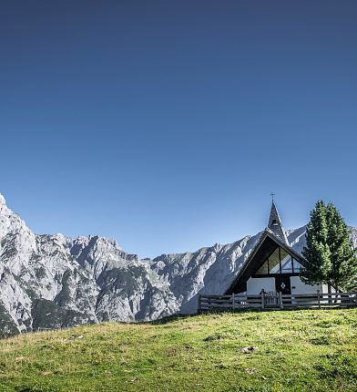 kapelle-maria-schutz-bei-walderalm-gnadenwald-almen-kraftort-hall-wattens