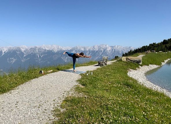 Yoga on the Glungezer mountain