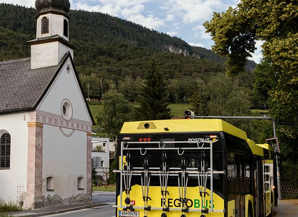 Öffentliche Anreise mit Bus