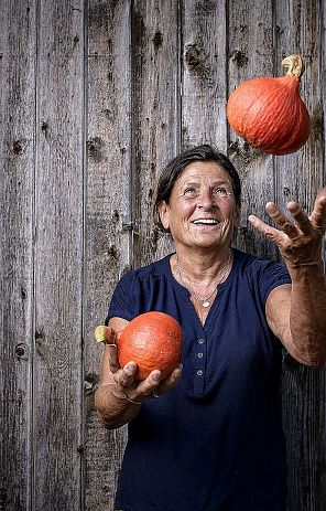 30-jahre-haller-bauernmarkt-hildegardposch-foto-gerhardberger-1