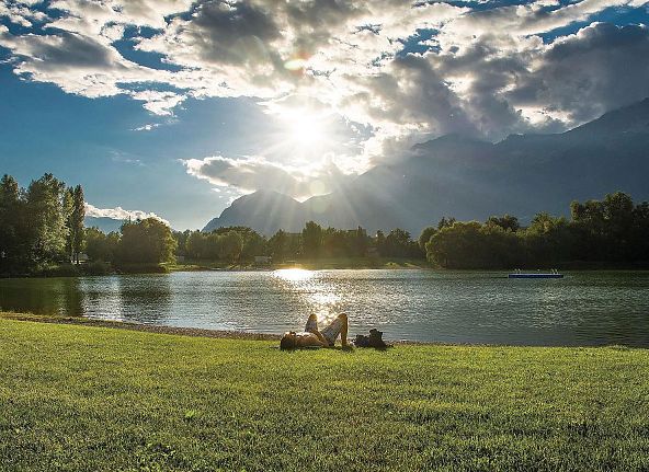 baggersee-innsbruck-seen-rund-um-die-region-schwimmen-innsbruck-tourismus-helga-andreatta-1-3