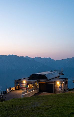 bergstation-tulfein-am-abendchallwattens-1