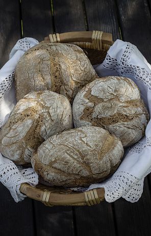 biohof-sturmhof-tulfes-brot-backenchall-wattens-25-1