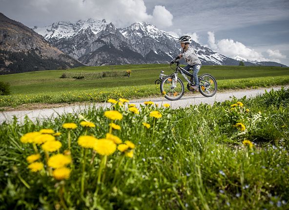 hd-kinder-radfahren-in-der-region-hall-wattens-in-tulfes-3