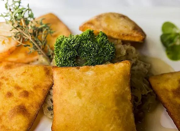 Kartoffelblattln mit Sauerkraut: Winterrezept zum Nachkochen