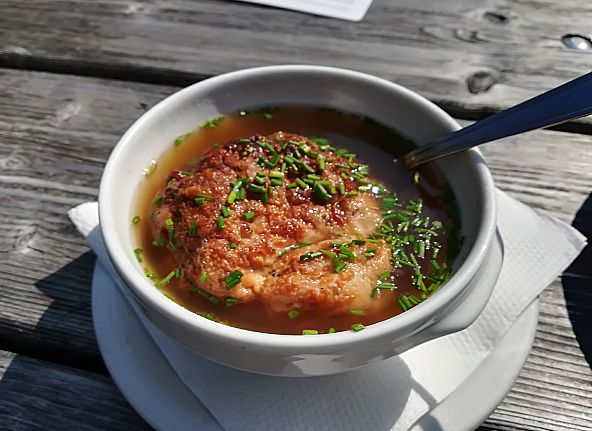 kaspressknoedelsuppe-3